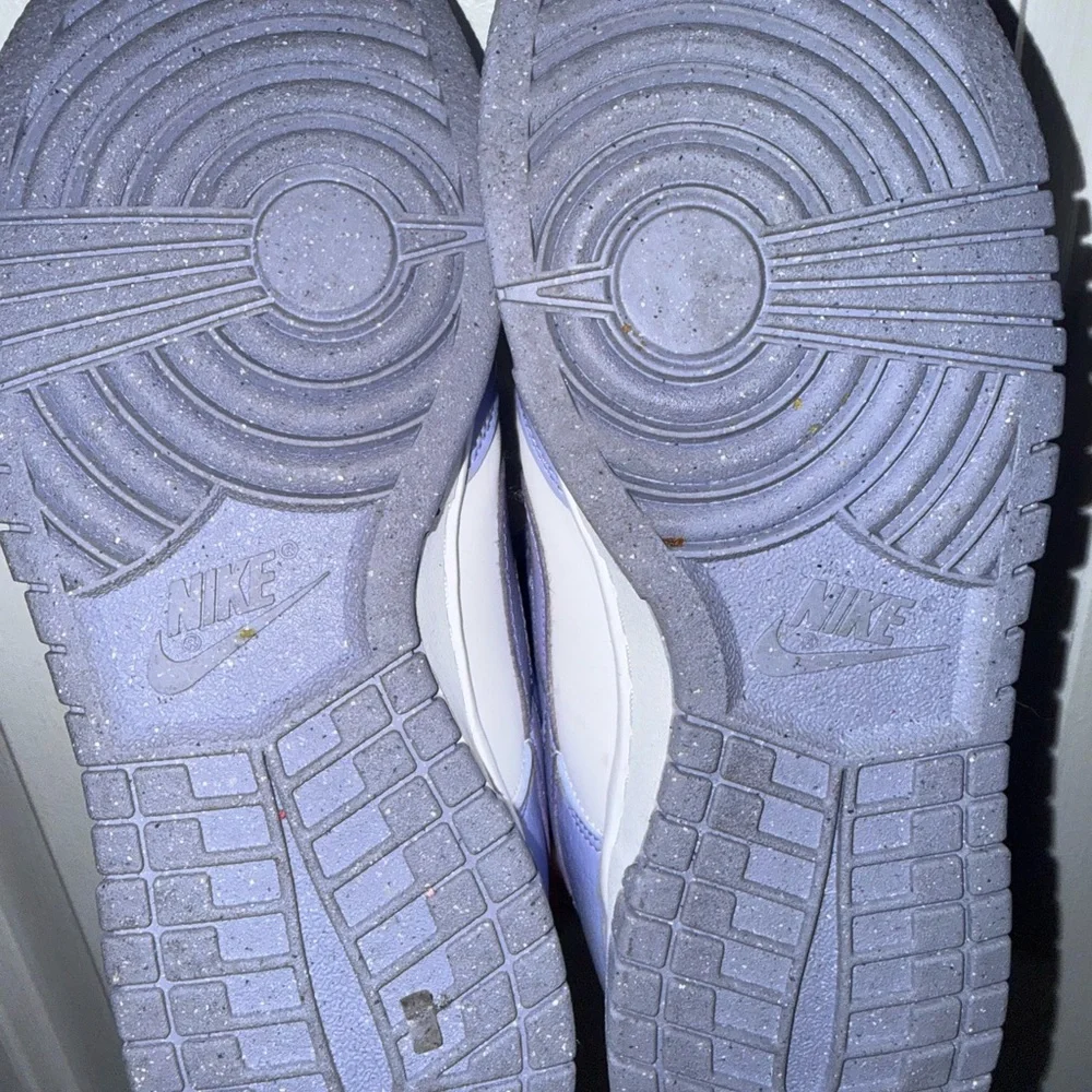 Nike Women's Athletic Shoes in Purple and White - Picture 5 of 5